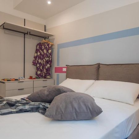 Babyaccommodation Family Experience III Pietra Ligure Exteriör bild