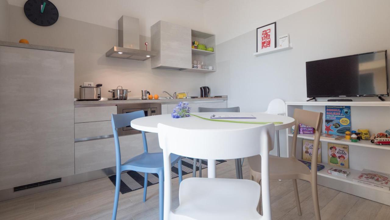Babyaccommodation Family Experience III Pietra Ligure Exteriör bild