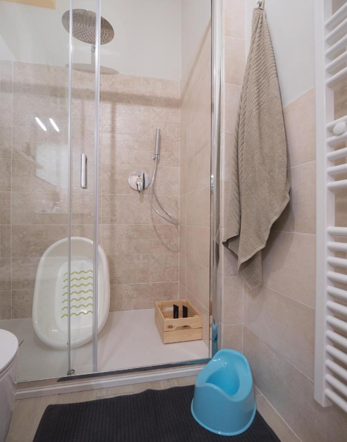 Babyaccommodation Family Experience III Pietra Ligure Exteriör bild