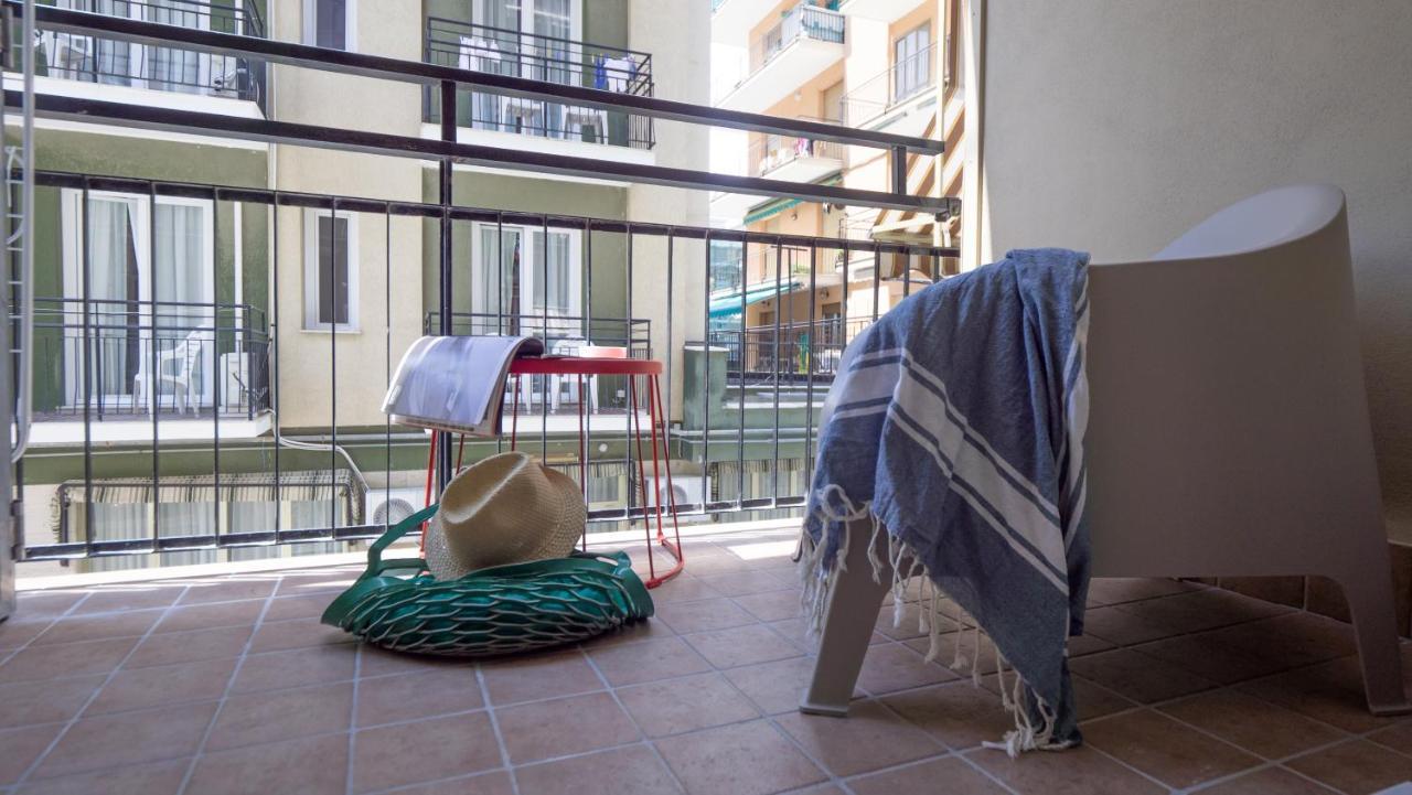 Babyaccommodation Family Experience III Pietra Ligure Exteriör bild